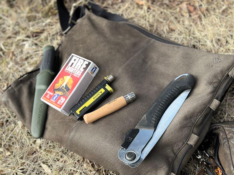 天然エゾ鹿革のショルダーバッグ