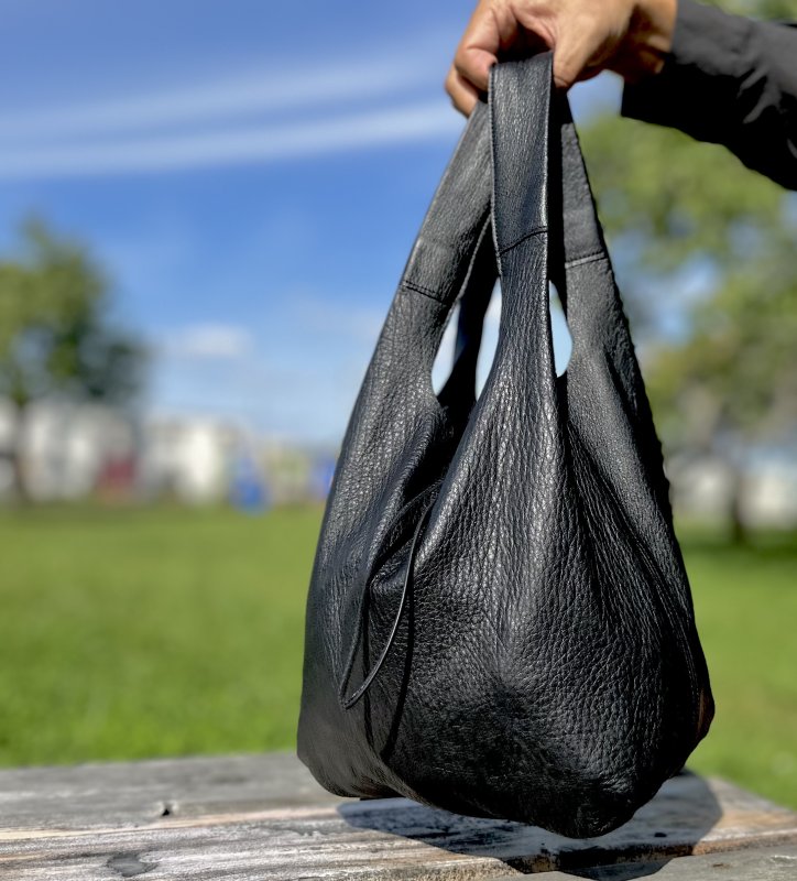 天然エゾ鹿革のミディトート